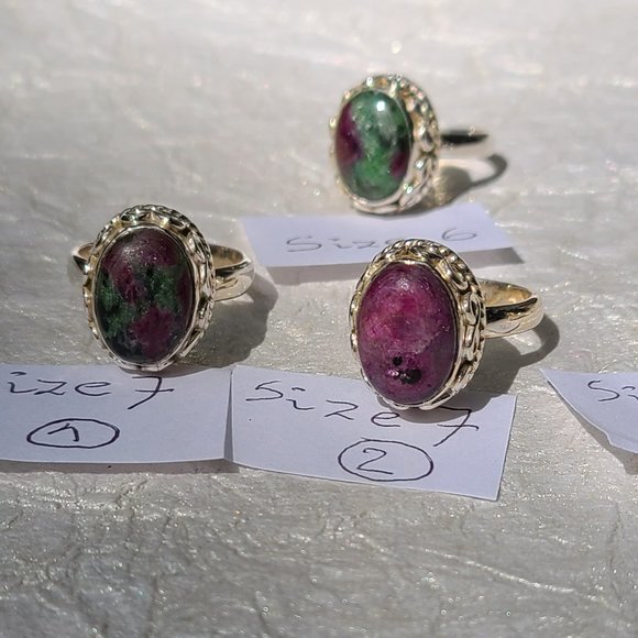 Ruby Zoisite ring sterling silver -Unique gemstone ring - Picture 15 of 16